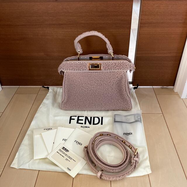 FENDIバッグ★最終価格★FENDI ピーカブーアイシーユースモール　リアルムートン　極美品