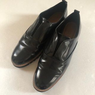 ザラ(ZARA)のZARA ＊ ローファー　ブラック　38(ローファー/革靴)