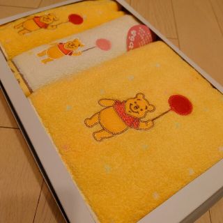 クマノプーサン(くまのプーさん)の新品【Disneyﾌﾟｰさん】フェイス/バスタオルセット(タオル/バス用品)