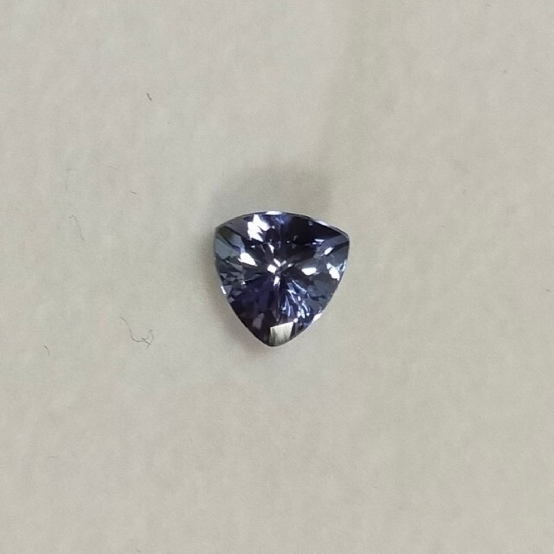 タンザナイト バイカラータンザナイト トリリアント 0.846ct