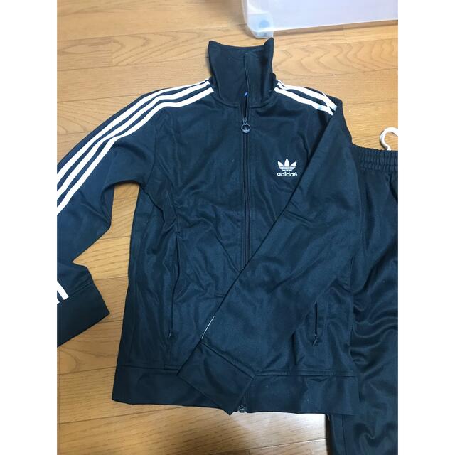 adidas originals ジャージ