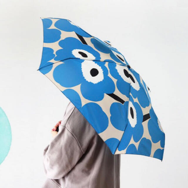 新品 マリメッコ Marimekko 折り畳み傘 ウニッコ UMBRELLA オフホワイト/ライトブルー