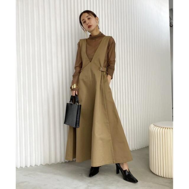 Ameri VINTAGE(アメリヴィンテージ)のAMERI × universaloverall JUMPER SKIRT レディースのパンツ(サロペット/オーバーオール)の商品写真