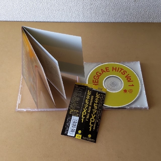 REGGAE HITS VOL.1 エンタメ/ホビーのCD(ワールドミュージック)の商品写真