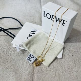 ロエベ ネックレスの通販 86点 | LOEWEのレディースを買うならラクマ ロエベ ネックレスの通販 86点 | LOEWEのレディースを買うならラクマ