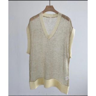 アメリヴィンテージ(Ameri VINTAGE)のsheer bicolor knit vest(ニット/セーター)