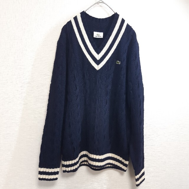 LACOSTE(ラコステ)の【美品】ラコステ チルデン ニット ケーブル編み Vネック セーター 紺×白 M メンズのトップス(ニット/セーター)の商品写真