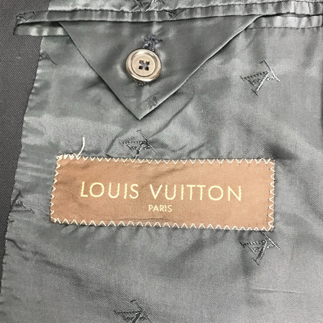 LOUIS VUITTON(ルイヴィトン)のルイヴィトン LOUIS VUITTON シングルスーツ アパレル セットアップ スーツ ウール ブラック メンズのスーツ(その他)の商品写真