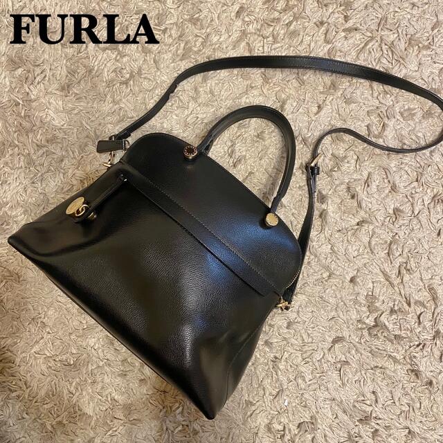 大人気♡ FURLA パイパー Mサイズ