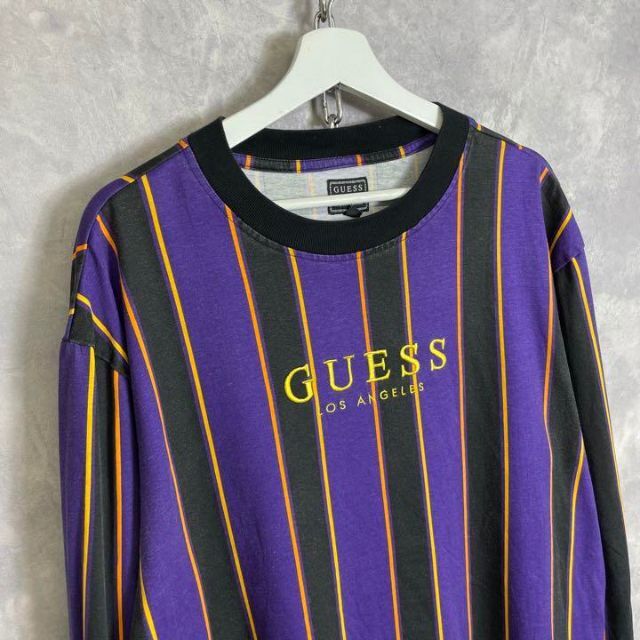 GUESS(ゲス)のguess 90s 長袖Tシャツ ロンT ストライプ 紫 黒 金 刺繍 メンズのトップス(Tシャツ/カットソー(七分/長袖))の商品写真