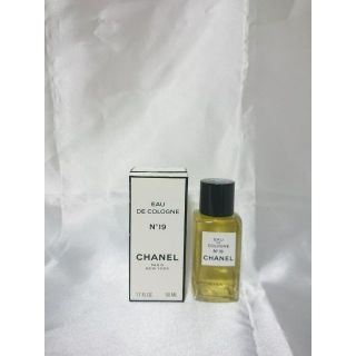 シャネル(CHANEL)のCHANEL シャネル No.19 50ml オーデコロン 香水(香水(女性用))