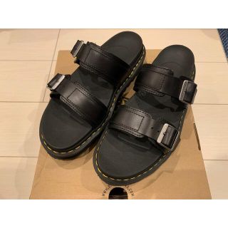 ドクターマーチン(Dr.Martens)のDr.Martens MYLES BLACK(サンダル)