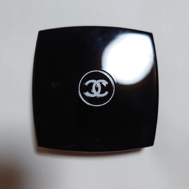 CHANEL(シャネル)の【中古】レキャトルオンブル362/シャネル コスメ/美容のベースメイク/化粧品(アイシャドウ)の商品写真