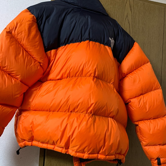 THE NORTH FACE(ザノースフェイス)のthe north face nuptse 1996 オレンジ　L メンズのジャケット/アウター(ダウンジャケット)の商品写真