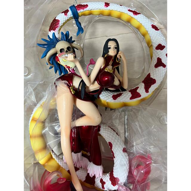 ワンピース へびひめ 蛇姫 ハンコック フィギュア ライト付き