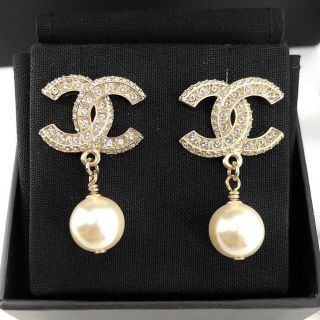 シャネル アクセサリーの通販 30,000点以上 | CHANELのレディースを ...