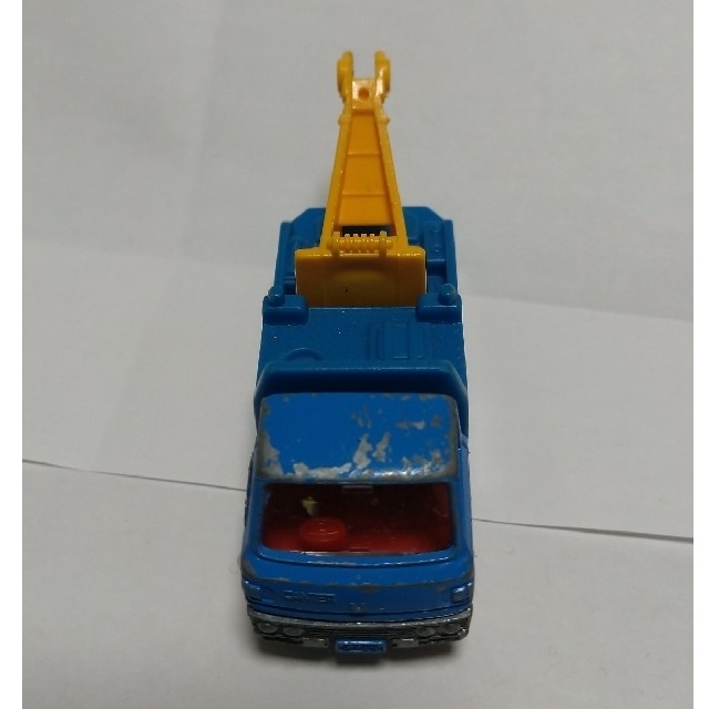 Takara Tomy - 絶版 トミカ No.77 三菱キャンター レッカー車 スケール