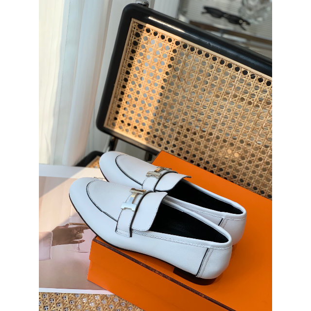 美品未使用 エルメスモカシンパリ ローファー | vilasradio.cl