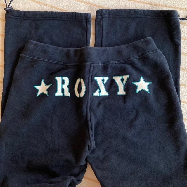 Roxy(ロキシー)の【美品】ロキシー  ROXY スウェットパンツ　フレア　ネイビー　ロゴ入り　L レディースのパンツ(カジュアルパンツ)の商品写真