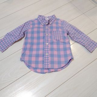 ベビーギャップ(babyGAP)のベビーギャップ　ピンクチェック柄シャツ　80(シャツ/カットソー)