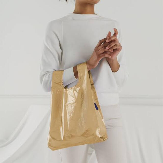 BAGGU(バグゥ)のBAGGU baby gold レディースのバッグ(エコバッグ)の商品写真