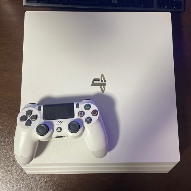 値頃 SONY PlayStation4 Pro 本体 CUH-7200BB02 家庭用ゲーム機本体