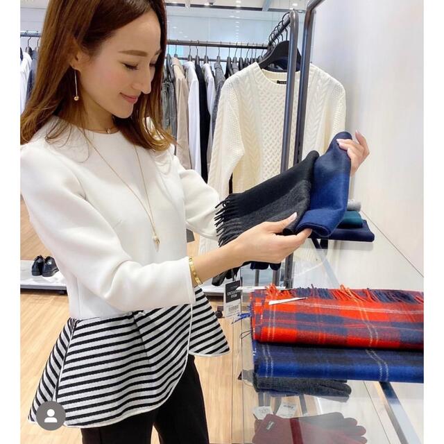 高評価の贈り物 美品 borders at balcony ペプラムスェットトップス