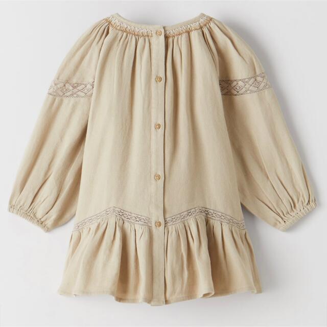 ZARA KIDS(ザラキッズ)の新品 ZARA baby kids  エンブロイダリーレースワンピース 92cm キッズ/ベビー/マタニティのキッズ服女の子用(90cm~)(ワンピース)の商品写真