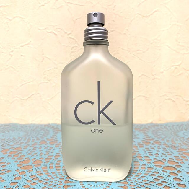 Calvin Klein(カルバンクライン)のカルバンクライン シーケーワン CK-one オードトワレ 100ml コスメ/美容の香水(ユニセックス)の商品写真