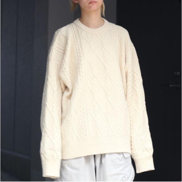 stein(シュタイン)のstein over sized cable knit LS メンズのトップス(ニット/セーター)の商品写真