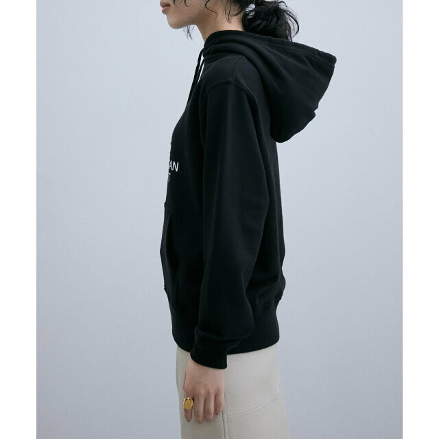 【ブラック（01）】THE MET x ADAM LOGO SWEAT 5