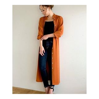 ジュノア(JUNOAH)の【ブラウン】スリットボタンロングシャツ(シャツ/ブラウス(長袖/七分))