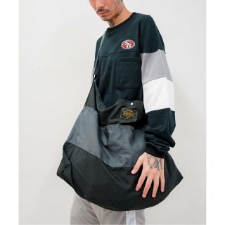 サブサエティ(Subciety)の【BLACK/GRAY】Subciety/(U)UTILITY SHOULDER BAG(ショルダーバッグ)