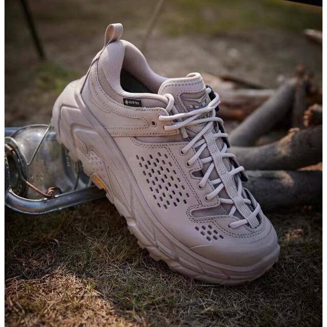 堅実な究極の ONE ONE HOKA スニーカー - LOW 1130310-STPST LO ULTRA
