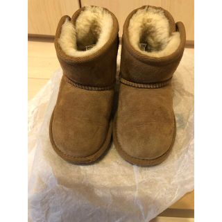 アグ(UGG)のまみ様専用です。取り置き中。UGG ブーツ　15センチ(ブーツ)