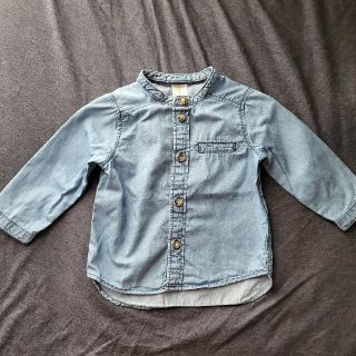 エイチアンドエム(H&M)の【H&M】ノーカラーシャツ　デニム　70 74 トップス　キッズ(シャツ/カットソー)