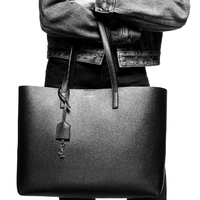 Saint Laurent(サンローラン)の美品☆A4対応 サンローラン ショッピング トート 黒 レディースのバッグ(トートバッグ)の商品写真