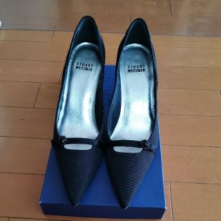 Stuart Weitzman(ハイヒール/パンプス)のフリマアイテム一覧 Stuart Weitzman(ハイヒール/パンプス)のフリマアイテム一覧