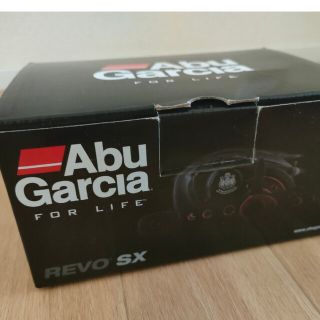 アブガルシア(Abu Garcia) ベイトリール REVO SX 右巻きの通販 by みう