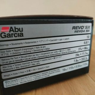 アブガルシア(Abu Garcia) ベイトリール REVO SX 右巻きの通販 by みう