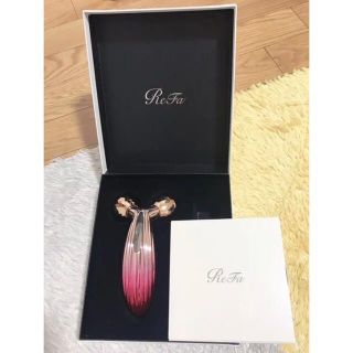 リファ(ReFa)のReFa CARAT RAY 特別カラーRed【正規品】(フェイスケア/美顔器)