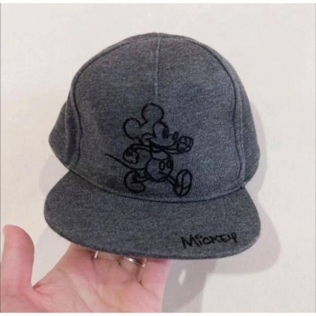 H&M(エイチアンドエム)のH&M mickey キャップ 帽子 新品 キッズ/ベビー/マタニティのこども用ファッション小物(帽子)の商品写真