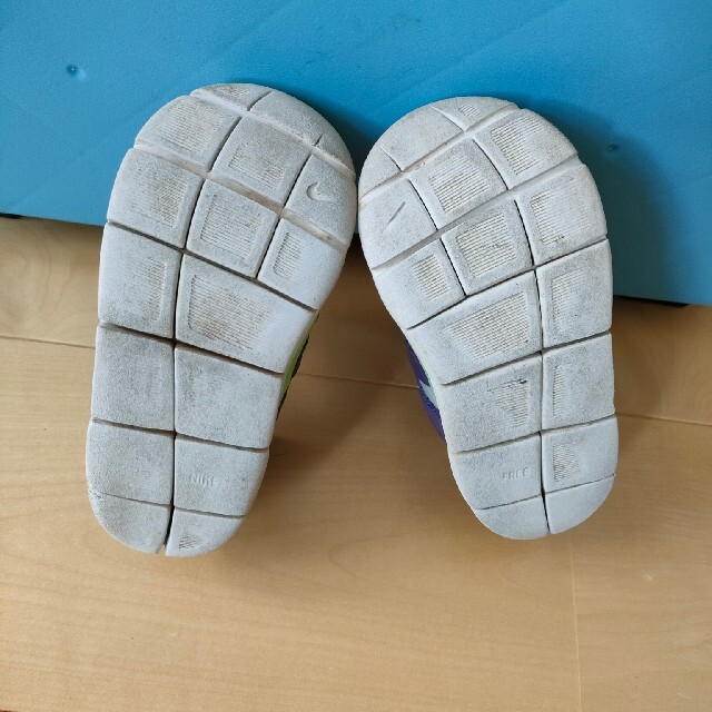 NIKE　ダイナモフリー　15cm キッズ/ベビー/マタニティのキッズ靴/シューズ(15cm~)(スニーカー)の商品写真
