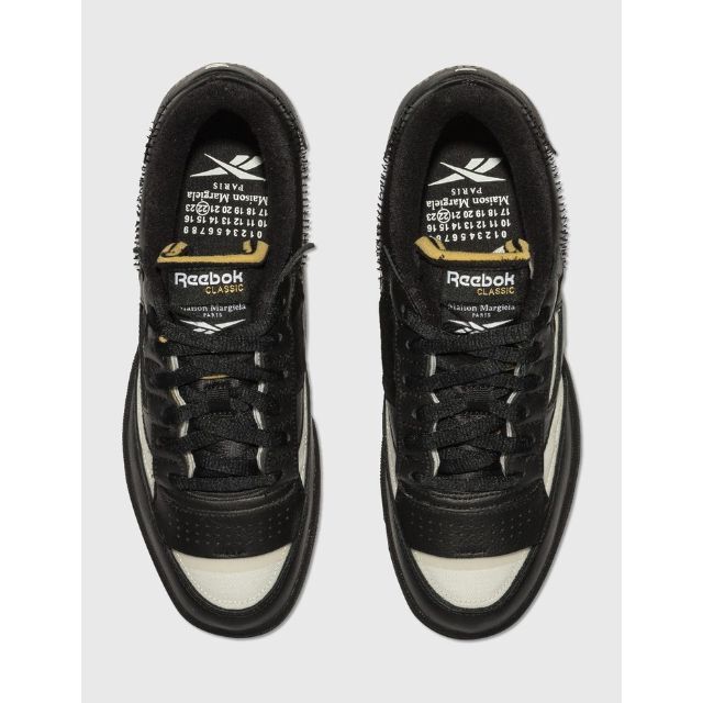 Maison Martin Margiela(マルタンマルジェラ)のMM × REEBOK CLUB C 'MEMORY OF' スニーカー メンズの靴/シューズ(スニーカー)の商品写真