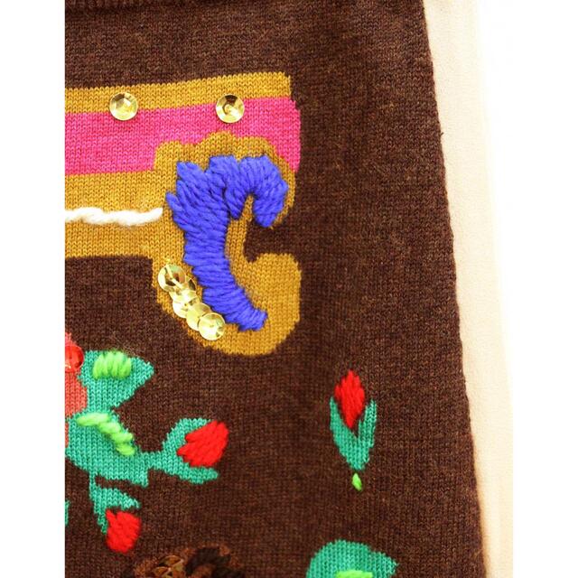 新品タグ付き 刺繍リススカート ミュベール - ひざ丈スカート