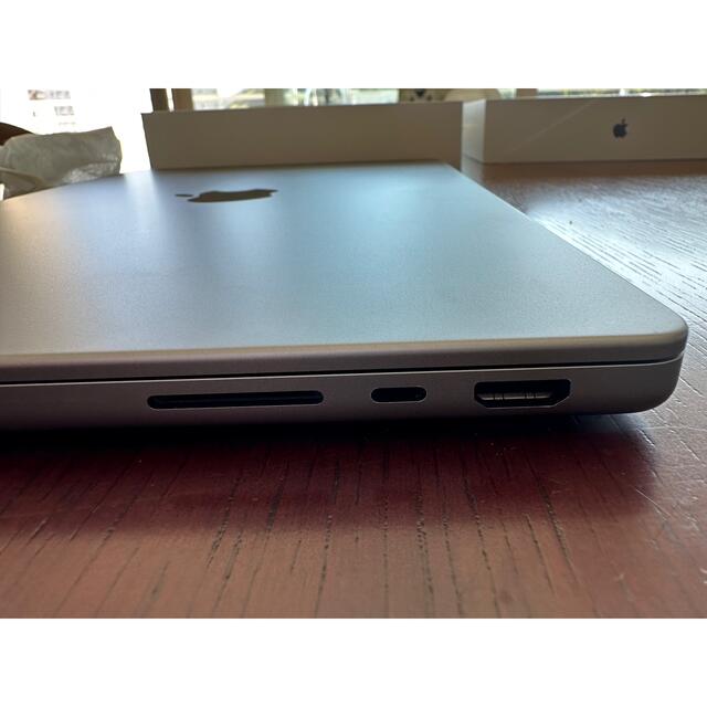 美品　MacBook Pro 14 inch 64GB SSD1TB