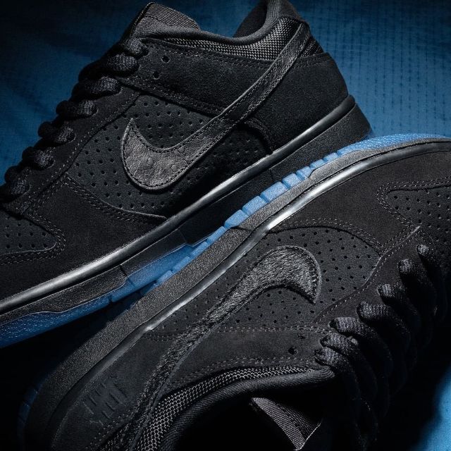 26.5cm NIKE DUNK LOW BLACK UNDEFEATED