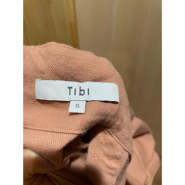 TIBI コールドショルダートップス レディースのトップス(シャツ/ブラウス(半袖/袖なし))の商品写真