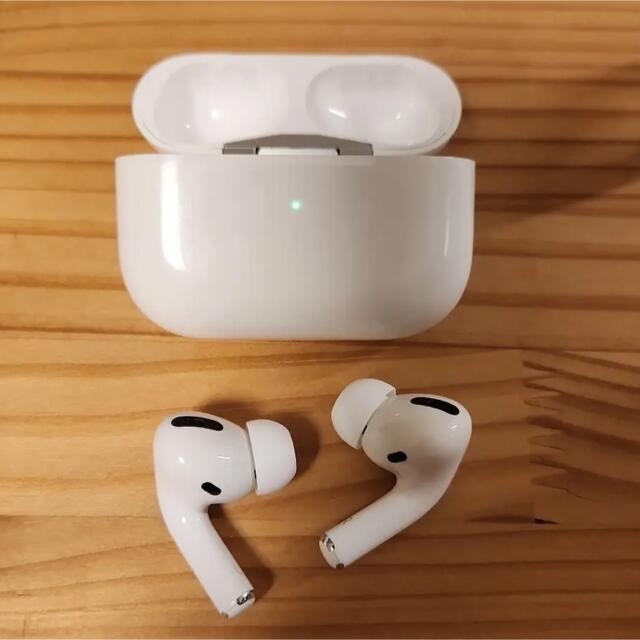 Apple初代Apple AirPods Pro MWP22J/A - ヘッドホン