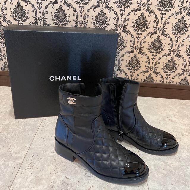 CHANEL ターンロック ショート ブーツ size 37 1/2 - ブーツ